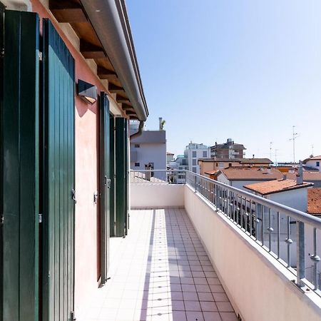 Maestrale Canova Apartments Caorle Exterior foto
