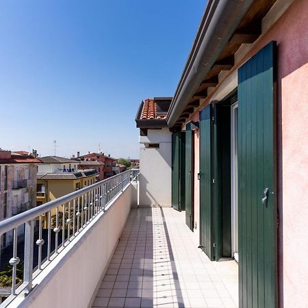 Maestrale Canova Apartments Caorle Exterior foto